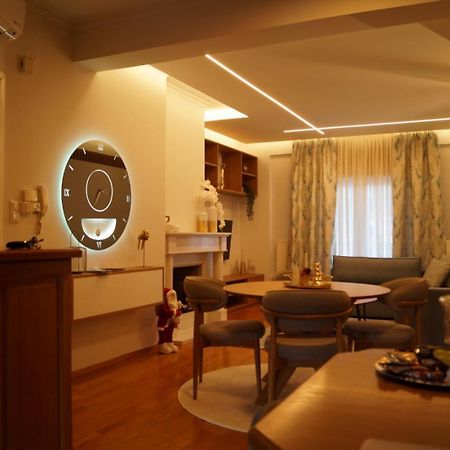 Daphne Luxury Apartment Kastoria Buitenkant foto